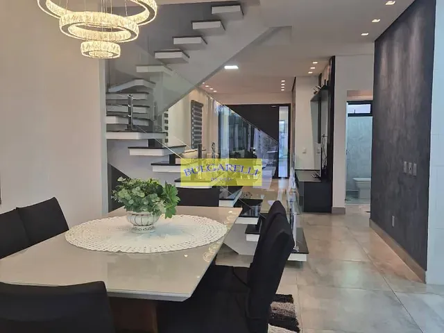 Casa com 402m² 4 quartos e 6 banheiros, à venda, no bairro Con. Ibiaran em Itupeva