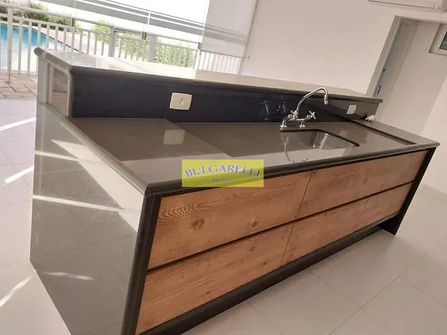 Casa com 510m² 4 quartos e 2 banheiros, à venda, no bairro Portal do Paraíso II em Jundiaí