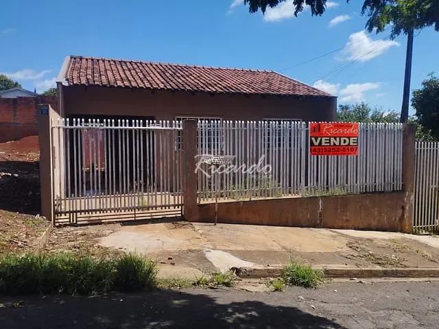 Casa 2 quartos e 1 banheiro, à venda, no bairro Conjunto Novo Centauro em Arapongas