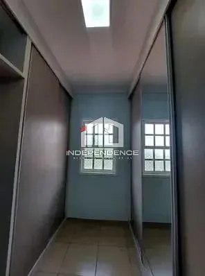 Casa, 3 quartos, 259 m² - Foto 46