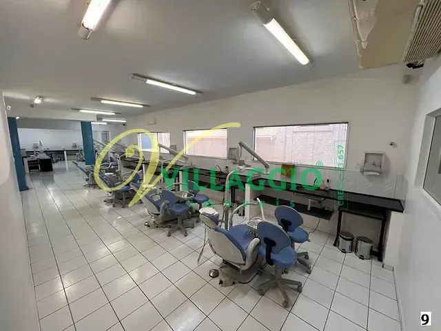 Casa com 400m², para alugar, no bairro Jardim Alvorada em São José do Rio Preto