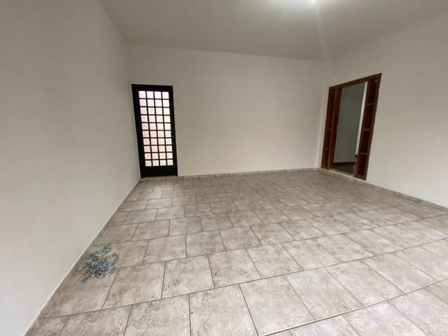 Foto do Casa - Casa com 3 dormitórios à venda, 165 m² por R$ 490.000,00 - Santa Maria - Uberaba/MG | ZUCATO IMOBILIARIA LTDA