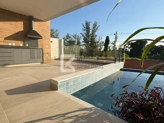 Casa com 325m² 3 quartos e 5 banheiros, à venda, no bairro Vila Rubens em Indaiatuba