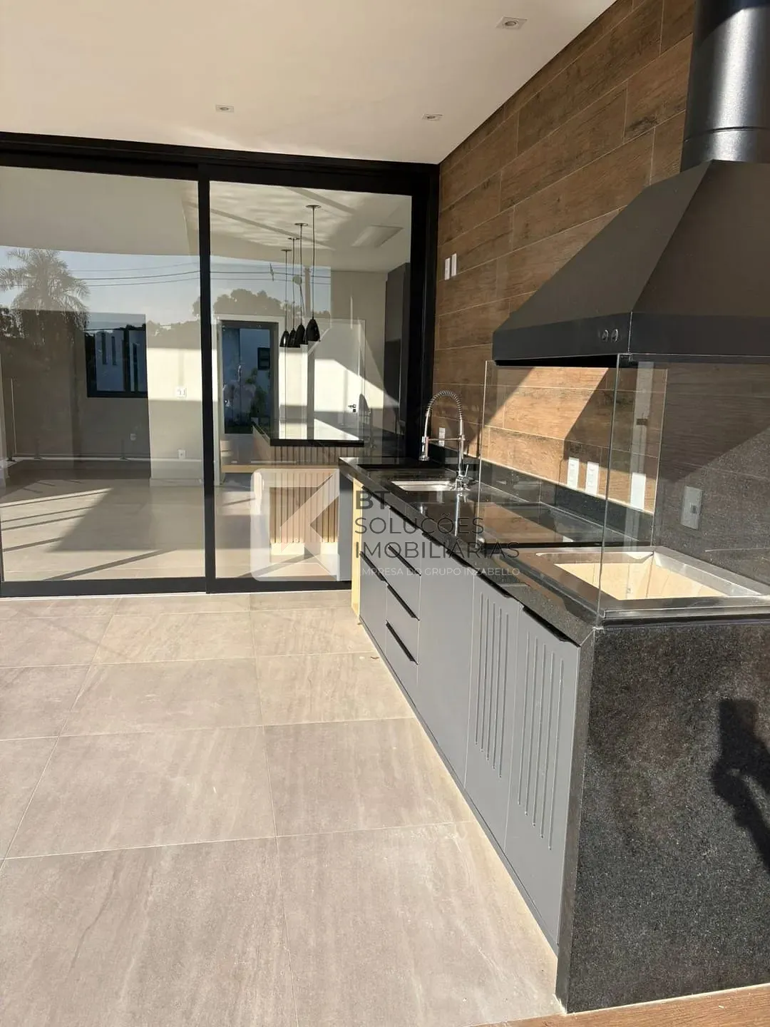 Casa, 3 quartos, 244 m² - Foto 13