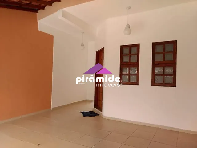 Casa com 150m² 2 quartos e 3 banheiros, para alugar, no bairro Bosque dos Eucaliptos em São José dos Campos