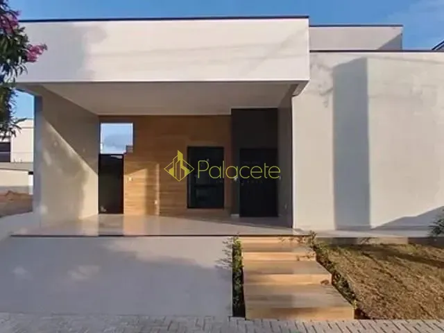 Casa com 300m² 3 quartos e 4 banheiros, à venda, no bairro Piracangaguá em Taubaté
