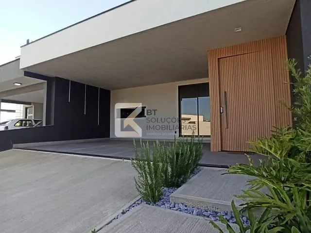 Casa com 205m² 3 quartos e 2 banheiros, à venda, no bairro Vila Rubens em Indaiatuba