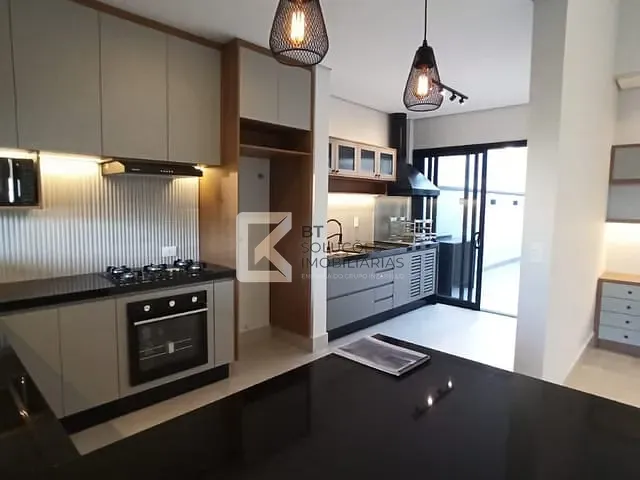 Casa com 205m² 3 quartos e 2 banheiros, à venda, no bairro Vila Rubens em Indaiatuba