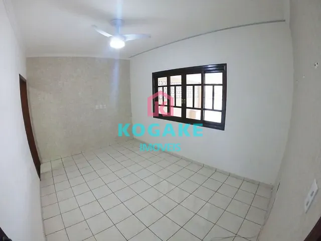Casa com 150m² 3 quartos e 2 banheiros, para alugar, no bairro Cidade Morumbi em São José dos Campos