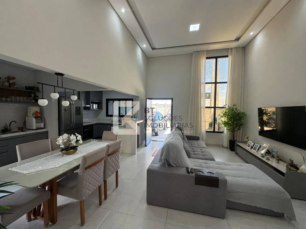 Casa, 3 quartos, 135 m² - Foto 3