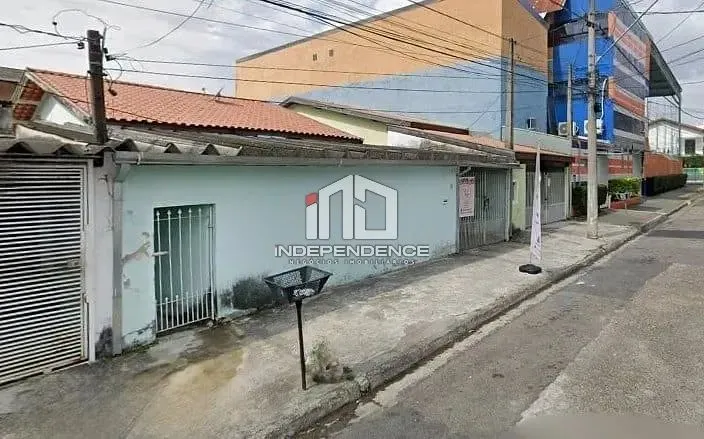 Casa, 4 quartos, 230 m² - Foto 1