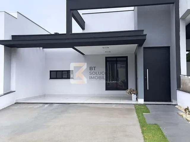 Casa com 205m² 3 quartos e 2 banheiros, à venda, no bairro Vila Rubens em Indaiatuba