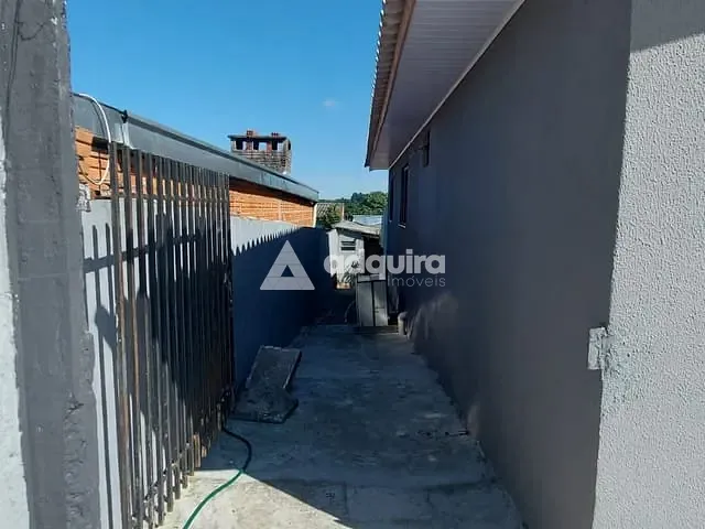 Casa com 490m² 3 quartos e 2 banheiros, à venda, no bairro Contorno em Ponta Grossa