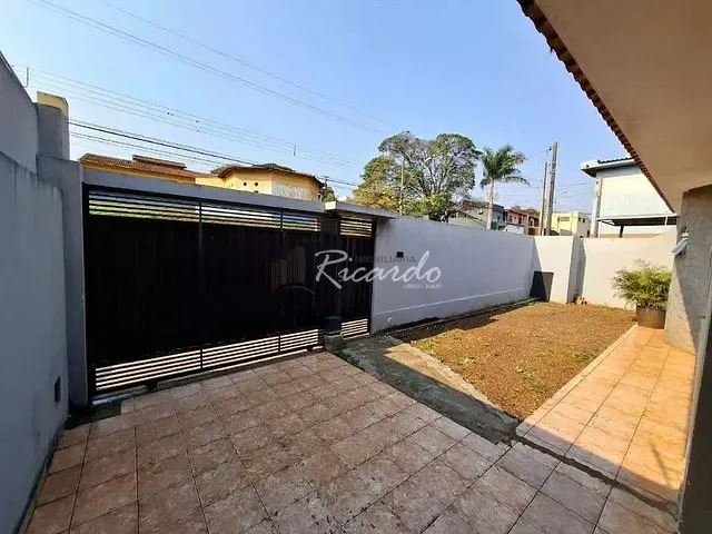 Casa 3 quartos e 1 banheiro, à venda, no bairro Vila Nova em Arapongas