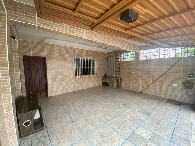 Casa com 136m² 2 quartos e 1 banheiro, à venda, no bairro Novo Osasco em Osasco