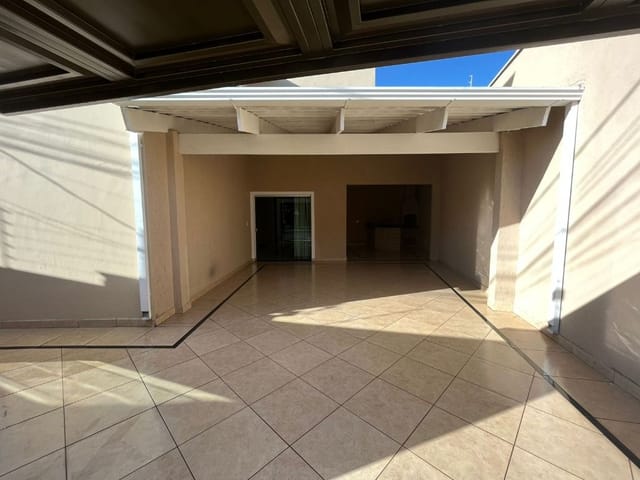 Foto do Casa - Casa com 4 dormitórios à venda, 246 m² por R$ 690.000,00 - Quinta Boa Esperança - Uberaba/MG | ZUCATO IMOBILIARIA LTDA