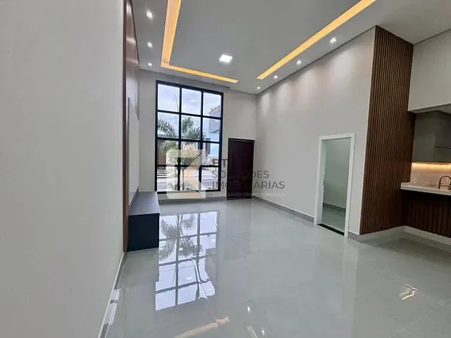 Casa com 300m² 3 quartos e 5 banheiros, à venda, no bairro Dona Maria Candida em Indaiatuba
