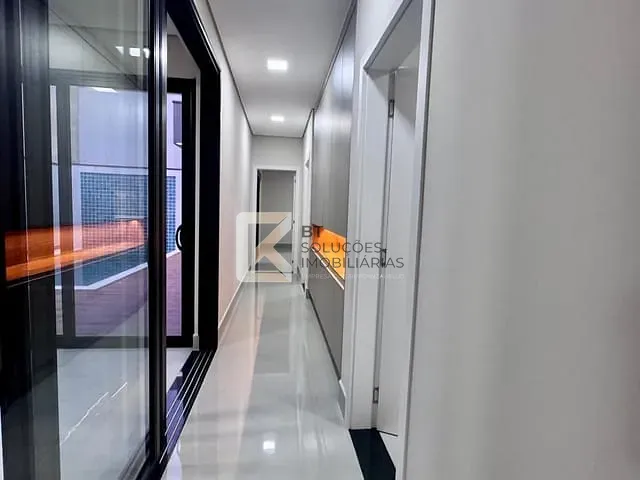 Casa com 300m² 3 quartos e 5 banheiros, à venda, no bairro Dona Maria Candida em Indaiatuba