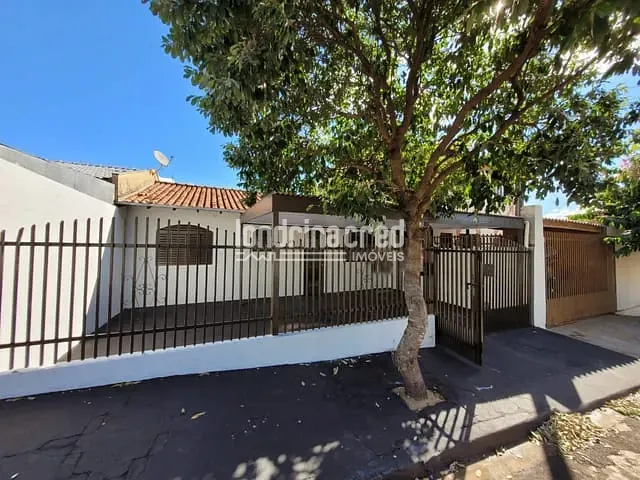 Casa com 126m² 3 quartos e 2 banheiros, à venda, no bairro Conjunto Oscavo Gomes Santos em Londrina