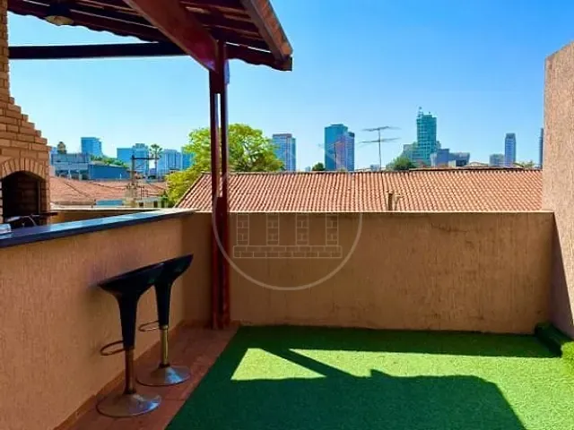 Casa com 210m² 3 quartos e 5 banheiros, à venda, no bairro Jardim das Acácias em São Paulo
