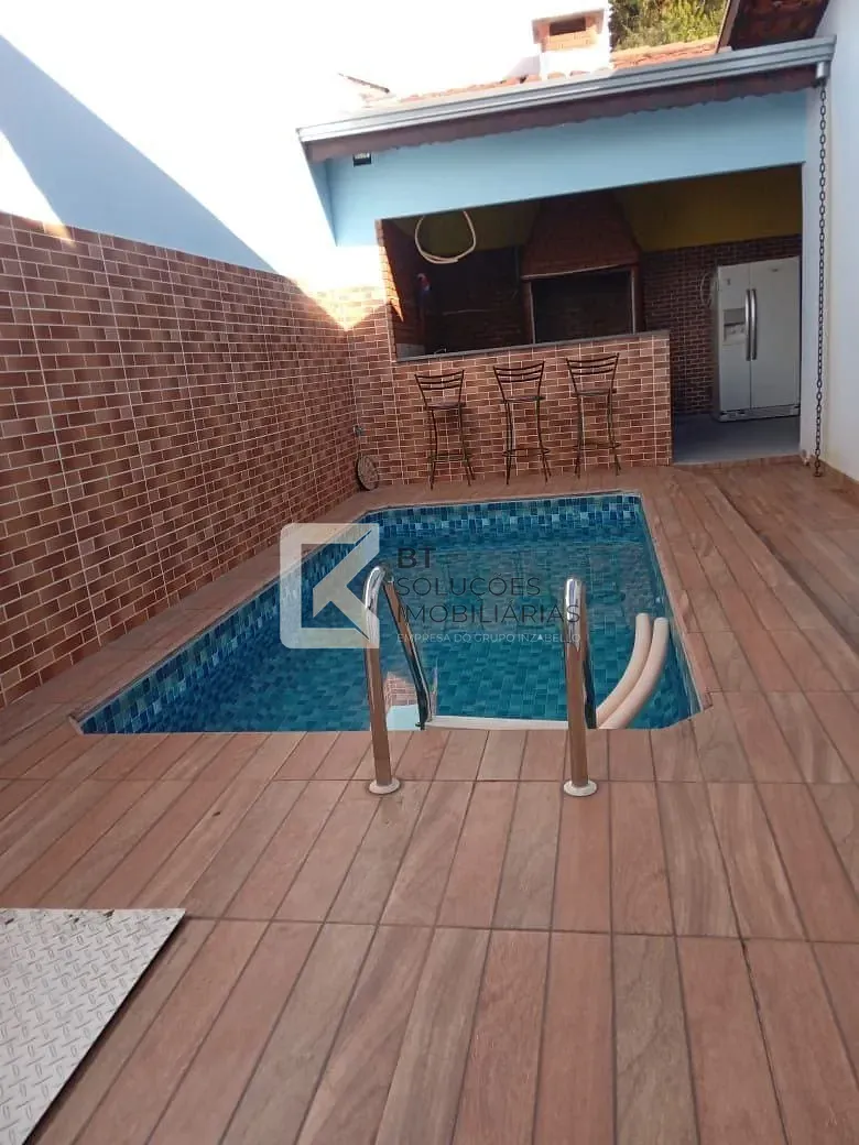 Casa, 4 quartos, 253 m² - Foto 1