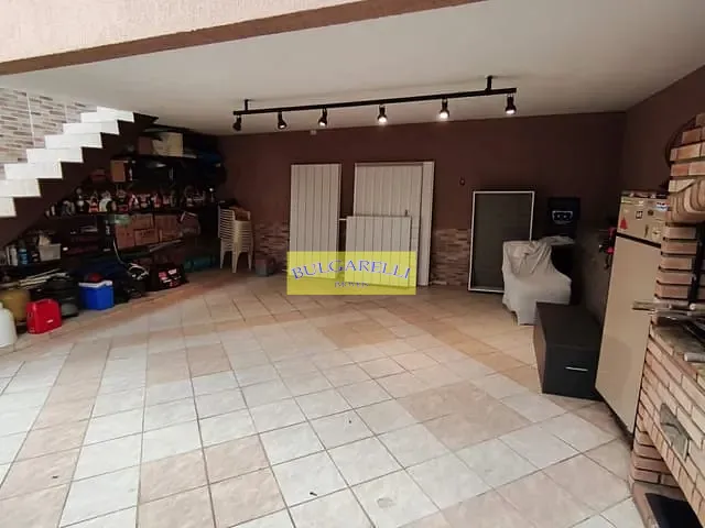 Casa com 150m² 2 quartos e 2 banheiros, à venda, no bairro Parque Cidade Jardim II em Jundiaí