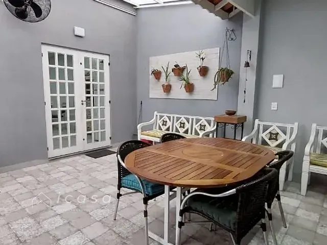 Casa com 150m² 2 quartos e 2 banheiros, à venda, no bairro Centro em Caçapava