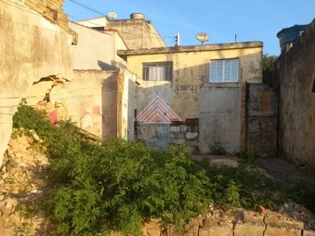 Casa com 638m² 2 quartos e 1 banheiro, à venda, no bairro Vila Bocaina em Mauá