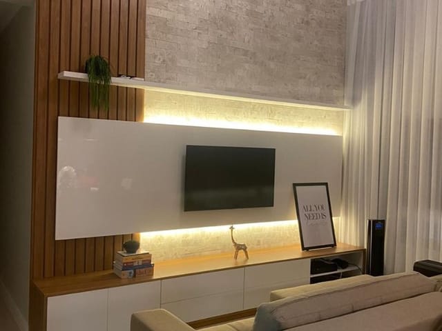 Casa com 455m² 3 quartos e 4 banheiros, à venda, no bairro Urbanova em São José dos Campos