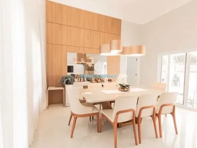 Casa com 455m² 3 quartos e 4 banheiros, à venda ou para alugar, no bairro Urbanova em São José dos Campos