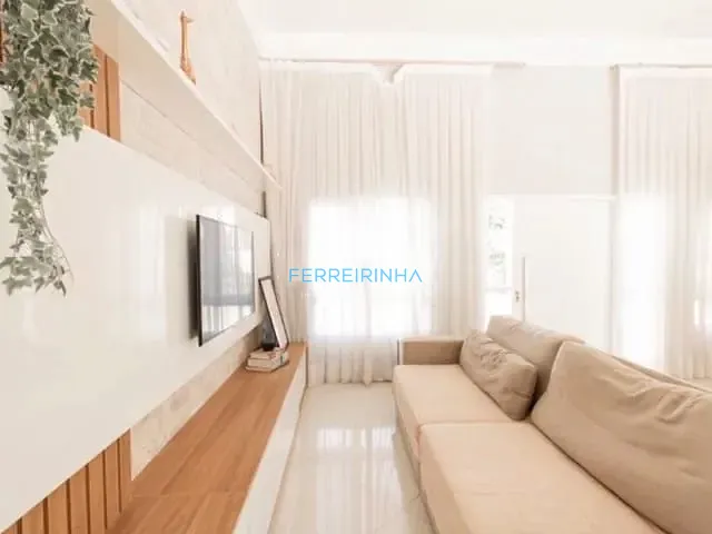 Casa com 455m² 3 quartos e 4 banheiros, à venda ou para alugar, no bairro Urbanova em São José dos Campos