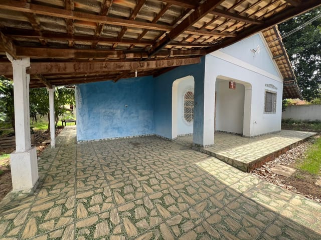 Chácara com 1200m² 3 quartos e 2 banheiros, à venda, no bairro Jardim Santa Cecília em Pindamonhangaba
