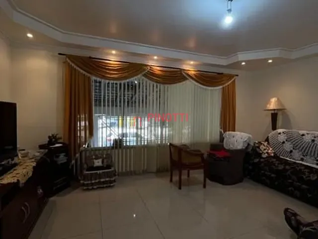 Casa 3 quartos e 2 banheiros, à venda, no bairro Parque Espacial em São Bernardo do Campo