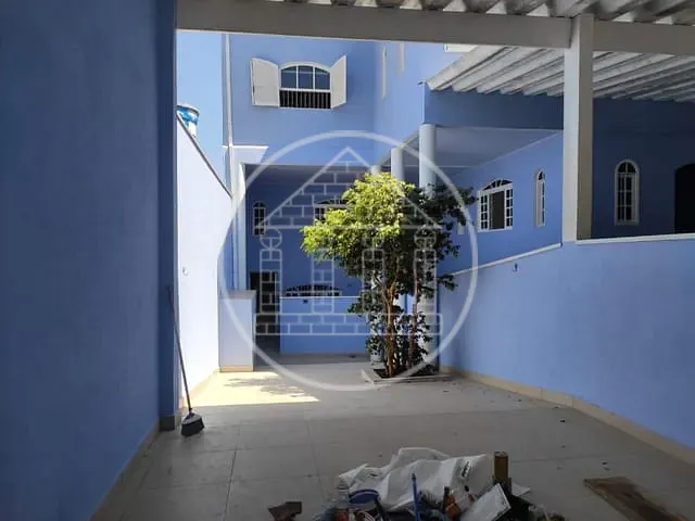 Casa com 250m² 3 quartos e 3 banheiros, para alugar, no bairro Jardim das Imbuias em São Paulo