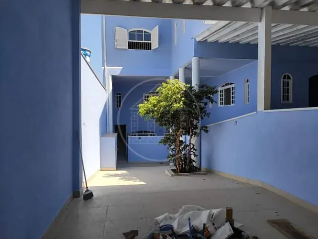 Casa com 250m² 3 quartos e 3 banheiros, para alugar, no bairro Jardim das Imbuias em São Paulo
