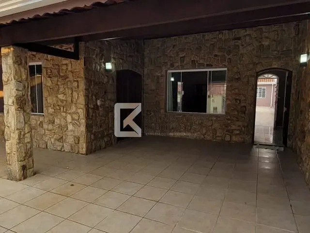 Casa com 322m² 4 quartos e 3 banheiros, à venda, no bairro Jardim Renata em Indaiatuba