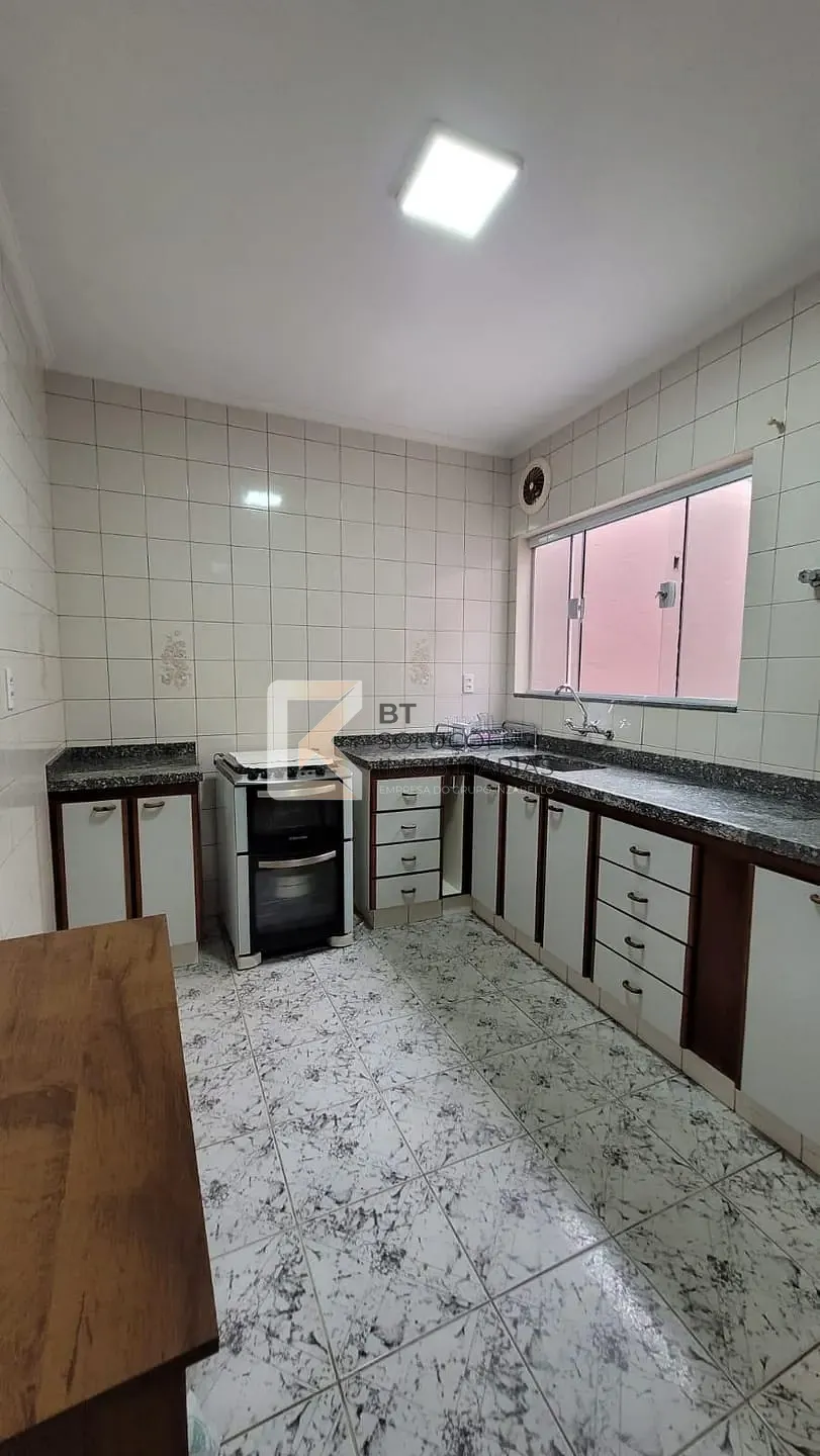 Casa, 4 quartos, 201 m² - Foto 9
