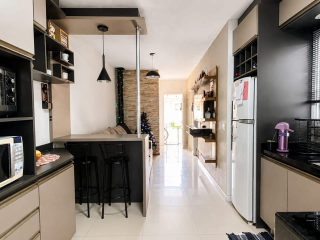 Casa com 185m² 2 quartos e 1 banheiro, à venda, no bairro Areal em Pelotas