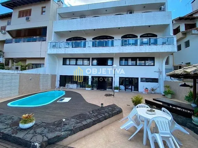 Casa 4 quartos e 5 banheiros, à venda, no bairro Boa Vista em Porto Alegre
