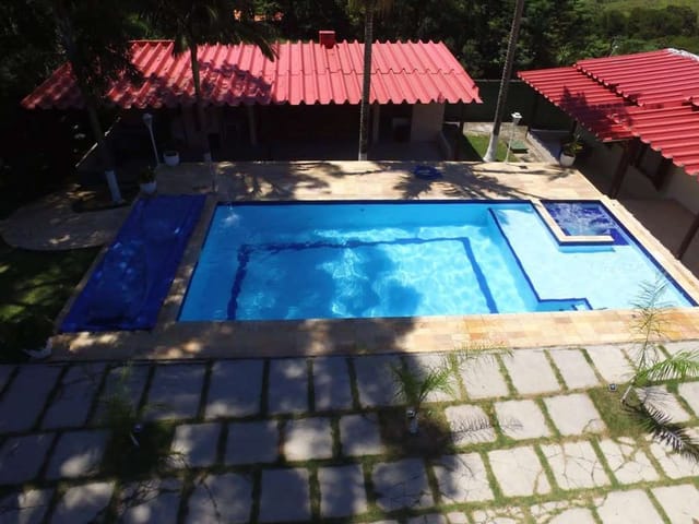 Casa com 1792m² 5 quartos e 5 banheiros, à venda, no bairro Parque Rizzo em Cotia