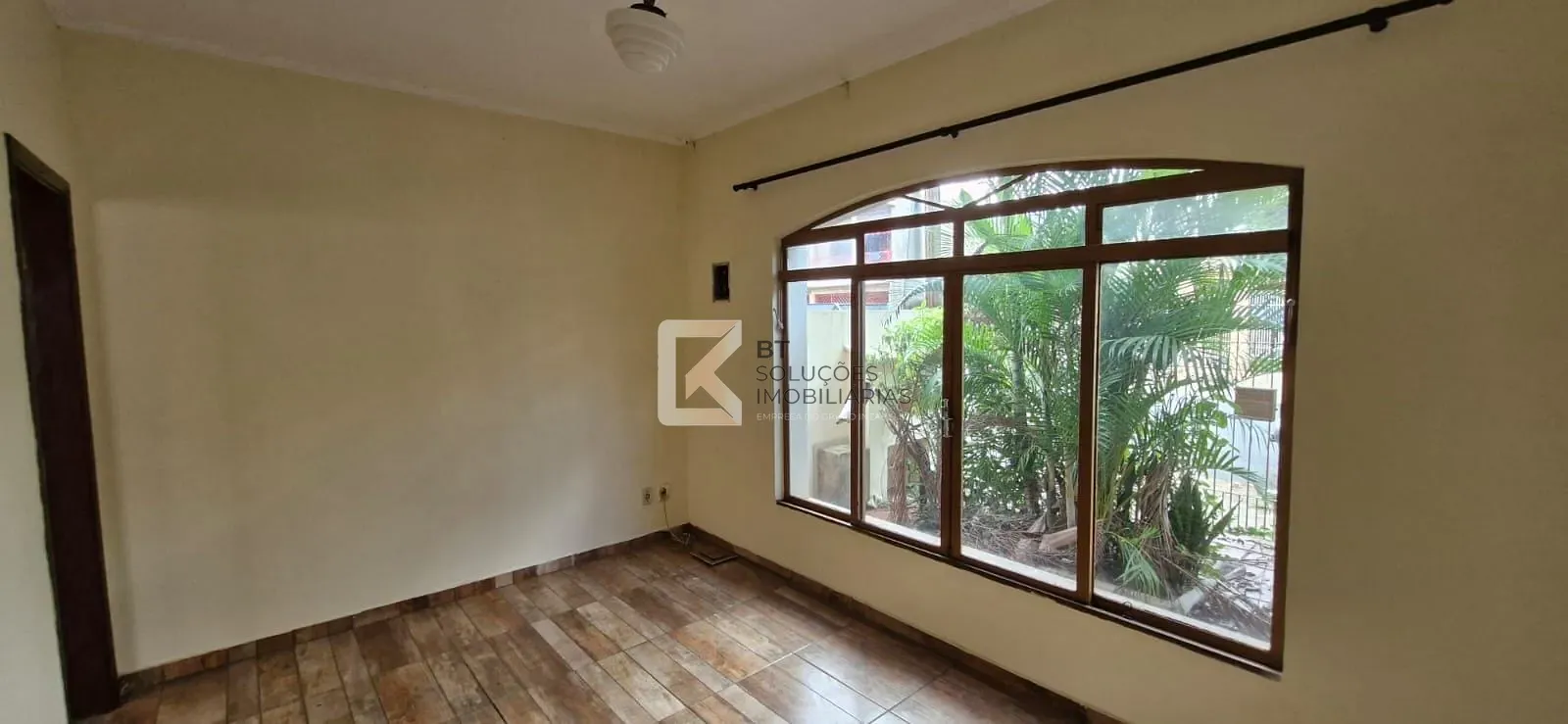 Casa, 2 quartos, 89 m² - Foto 1