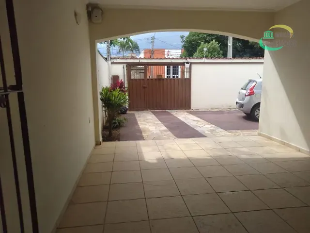 Casa com 423m² 4 quartos e 5 banheiros, à venda, no bairro Jardim Campos Elíseos em Campinas