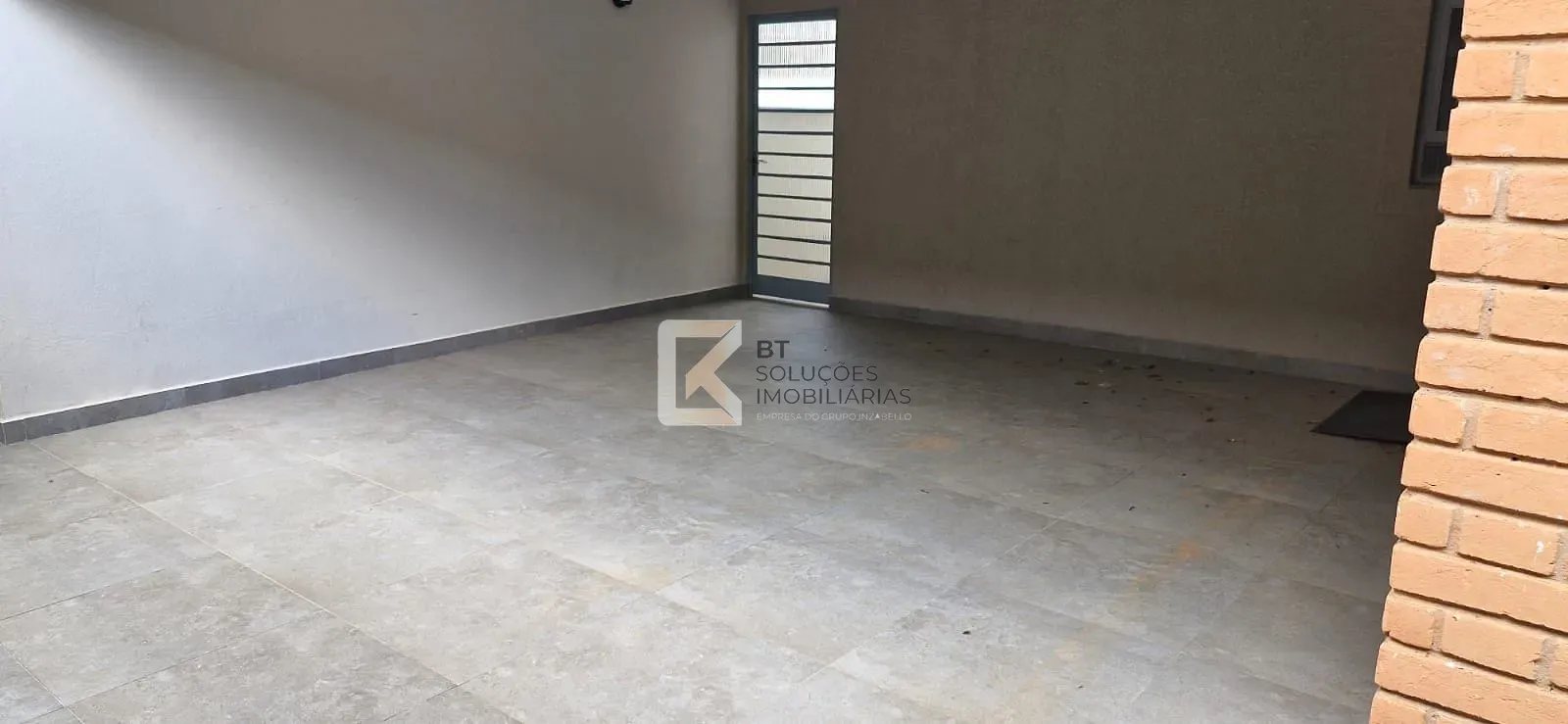 Casa, 1 quarto, 212 m² - Foto 1