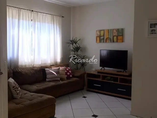 Casa 3 quartos e 2 banheiros, à venda, no bairro Jardim Santa Alice em Arapongas