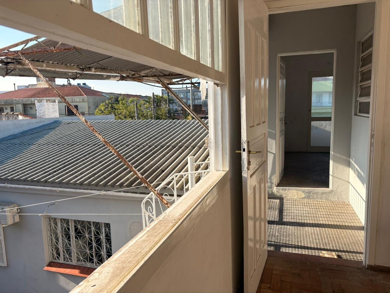 Casa à venda na Zona Norte de Pelotas - 197 m², 4 quartos, churrasqueira, ótima posição solar e localização privilegiada. - 9