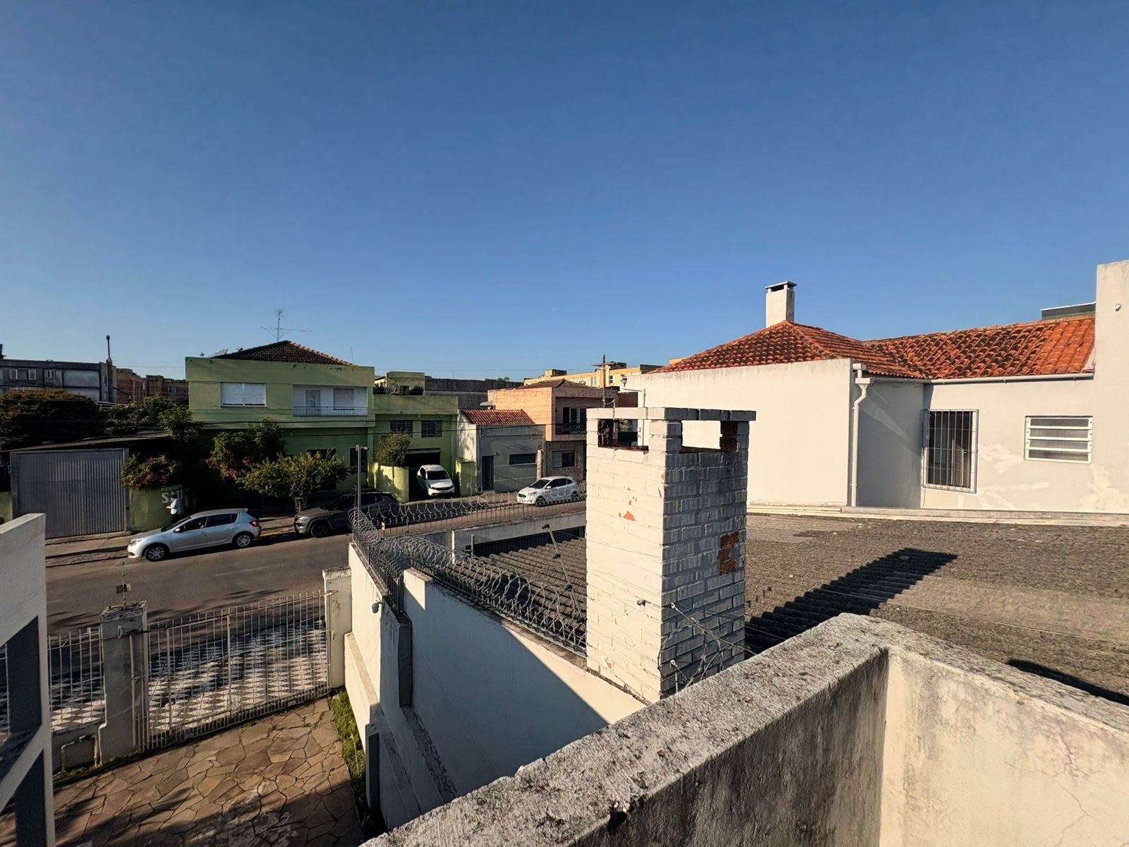 Casa à venda na Zona Norte de Pelotas - 197 m², 4 quartos, churrasqueira, ótima posição solar e localização privilegiada. - 11