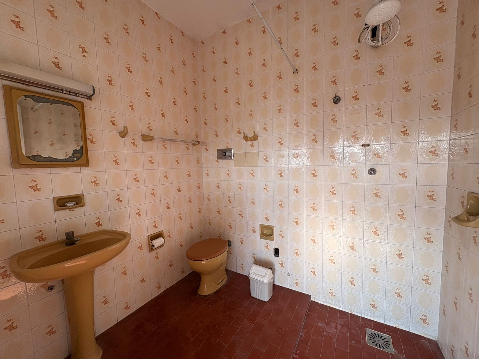 Casa à venda na Zona Norte de Pelotas - 197 m², 4 quartos, churrasqueira, ótima posição solar e localização privilegiada. - 8