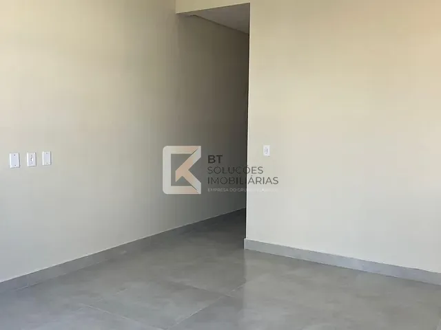 Casa com 150m² 2 quartos e 2 banheiros, à venda, no bairro Jardim bom sucesso em Indaiatuba