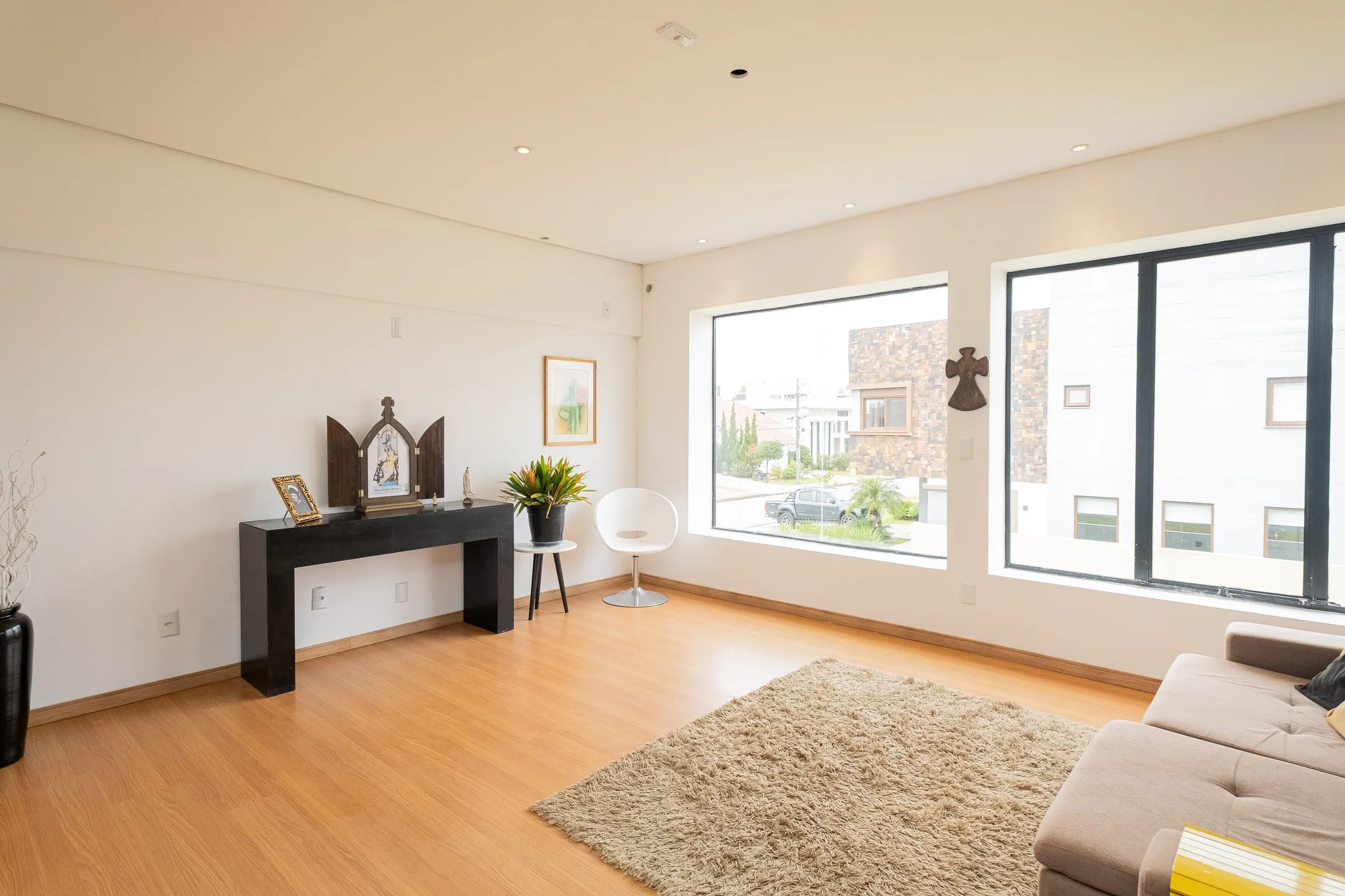 Casa mobiliada à venda no Lagos de São Gonçalo, Pelotas - 249 m², 3 quartos (sendo 2 suítes), móveis de alto padrão e área gourmet com churrasqueira. - 17