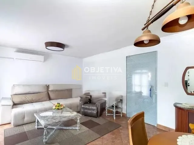 Casa 3 quartos e 3 banheiros, para alugar, no bairro São João em Porto Alegre